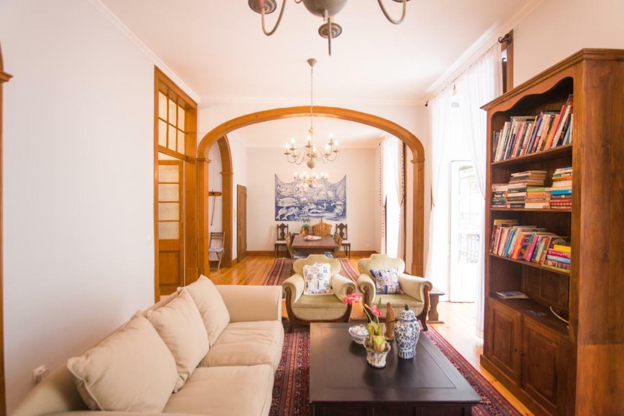 Classic Downtown Apartment Lissabon